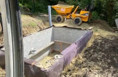 Réalisation d'une piscine et mur de soutènement par Terra BTF-1