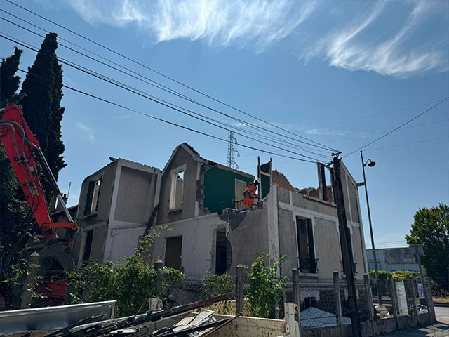 démolition d'une maison individuelle
